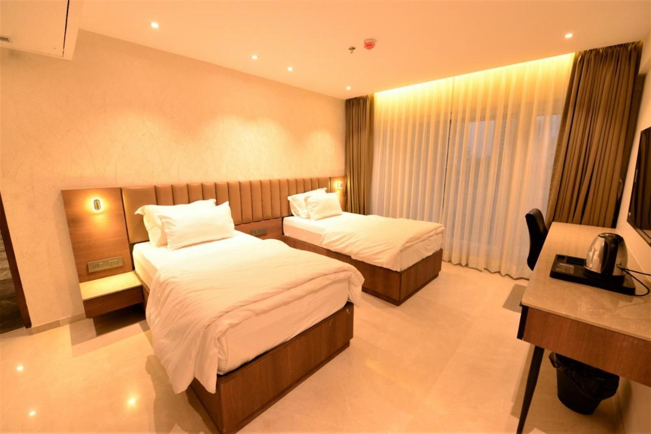 Hotel Anupam Residency Mumbai Luaran gambar