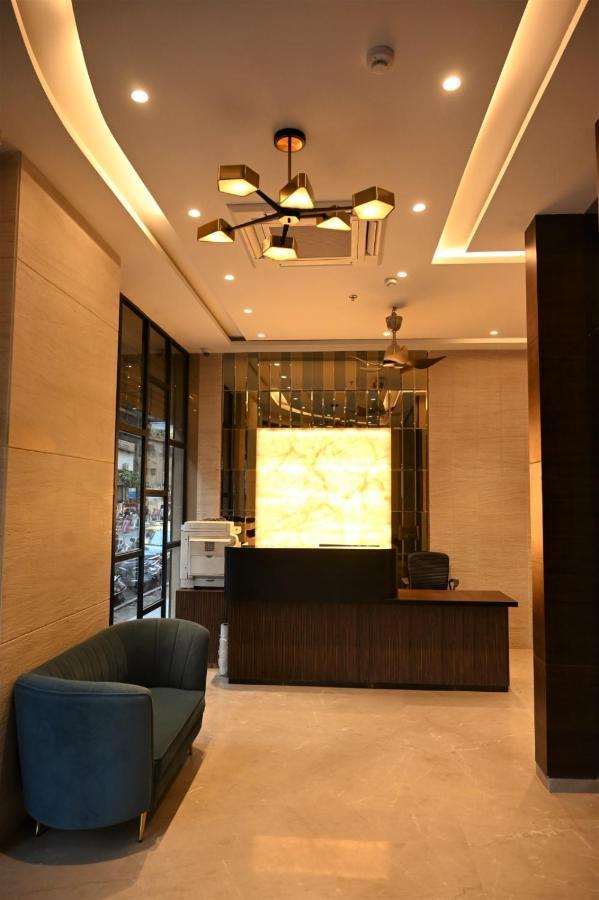 Hotel Anupam Residency Mumbai Luaran gambar
